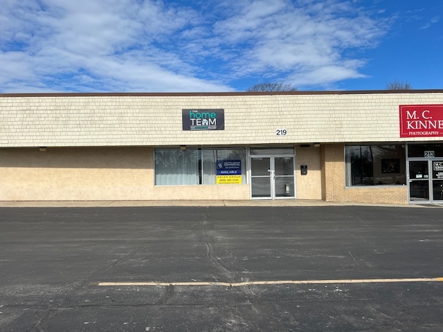 211-219 S Walter Ave, Appleton, WI for Rent