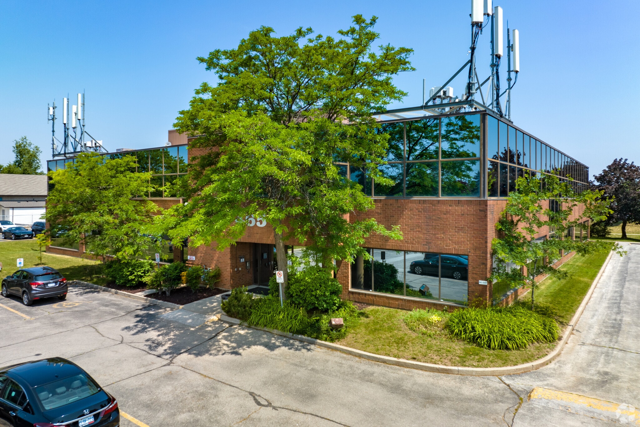 465 Morden Rd, Oakville, ON for Rent