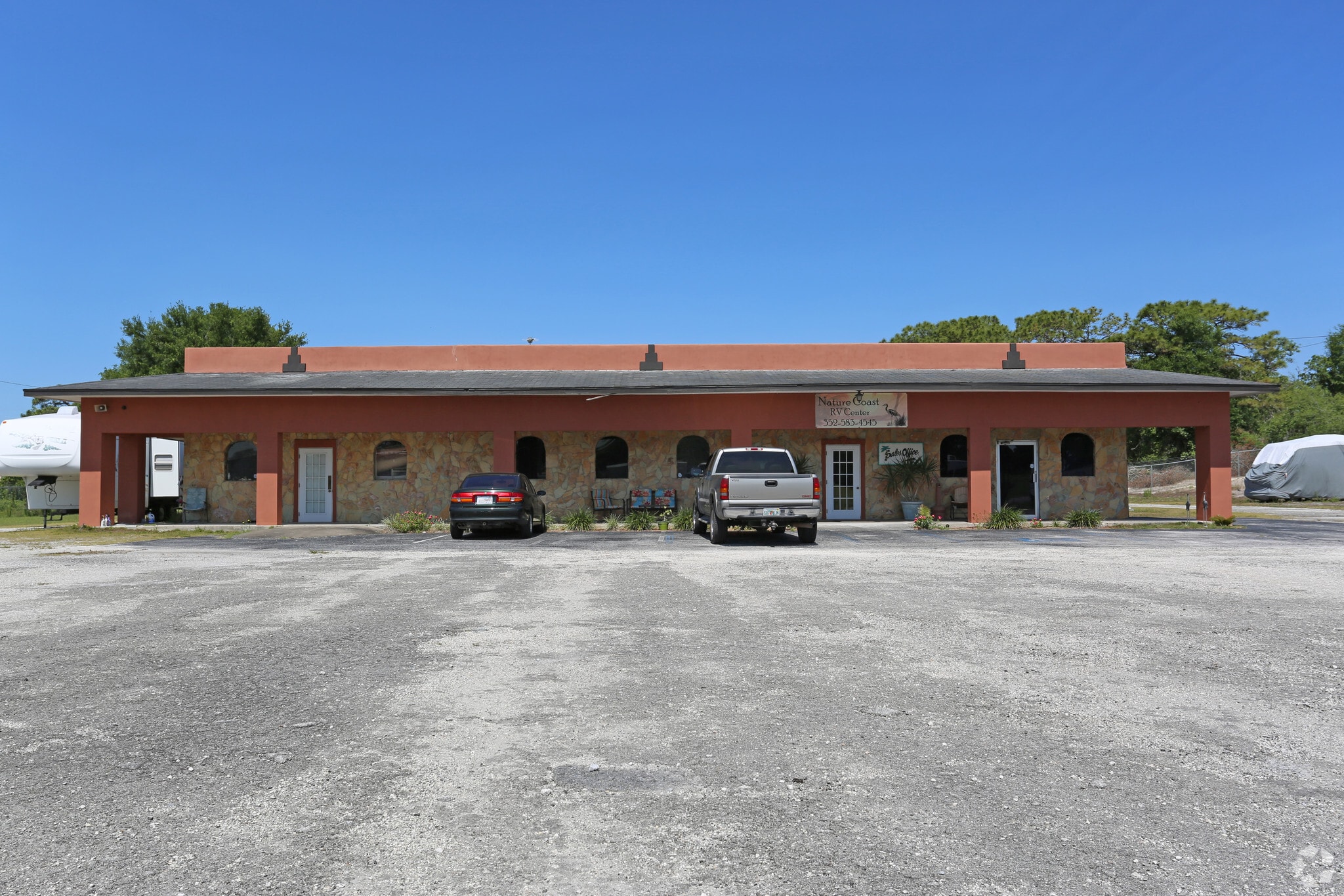 5273 Treiman Blvd, Dade City, FL for Sale