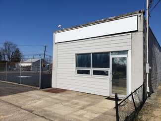 Bay Shore, NY Industrial - 61 1st Ave
