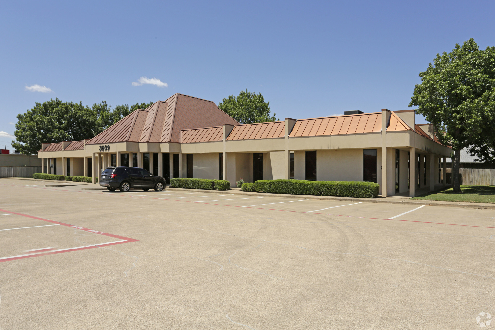 3609 Smith Barry Rd, Pantego, TX for Rent