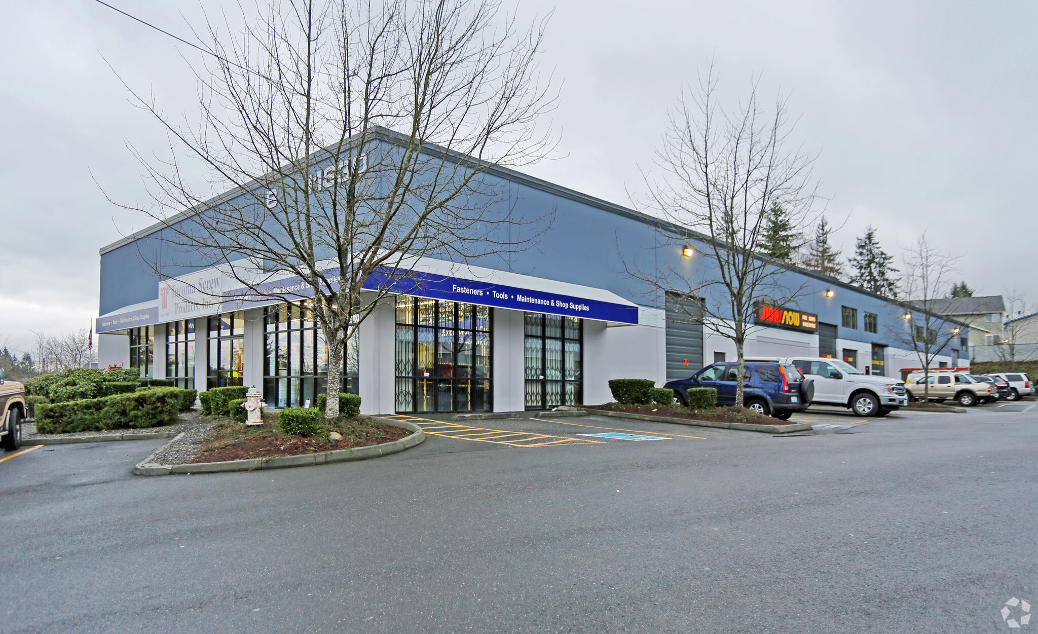 11604 Airport Rd, Everett, WA for Rent