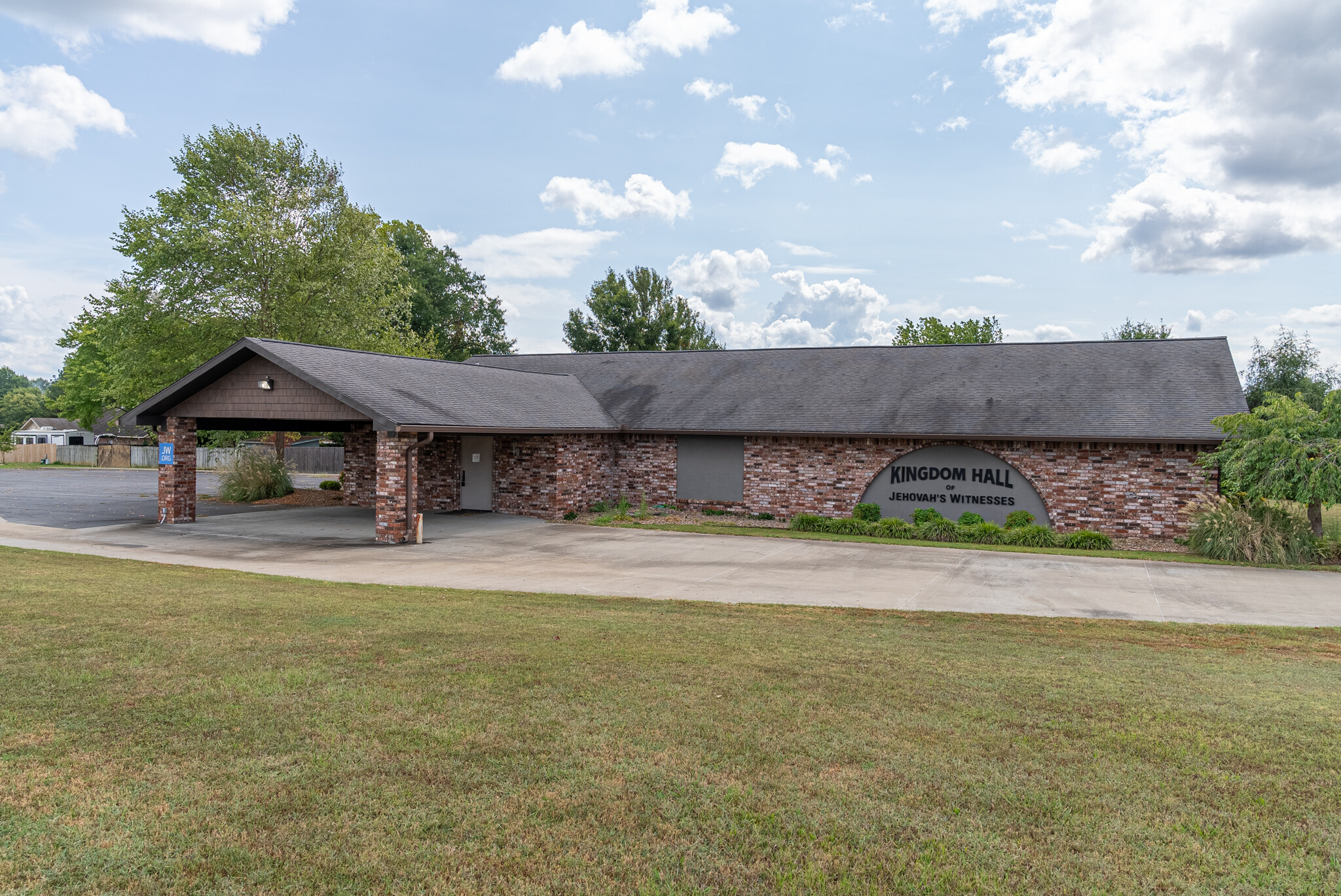 1156 W Main St, Booneville, AR for Sale