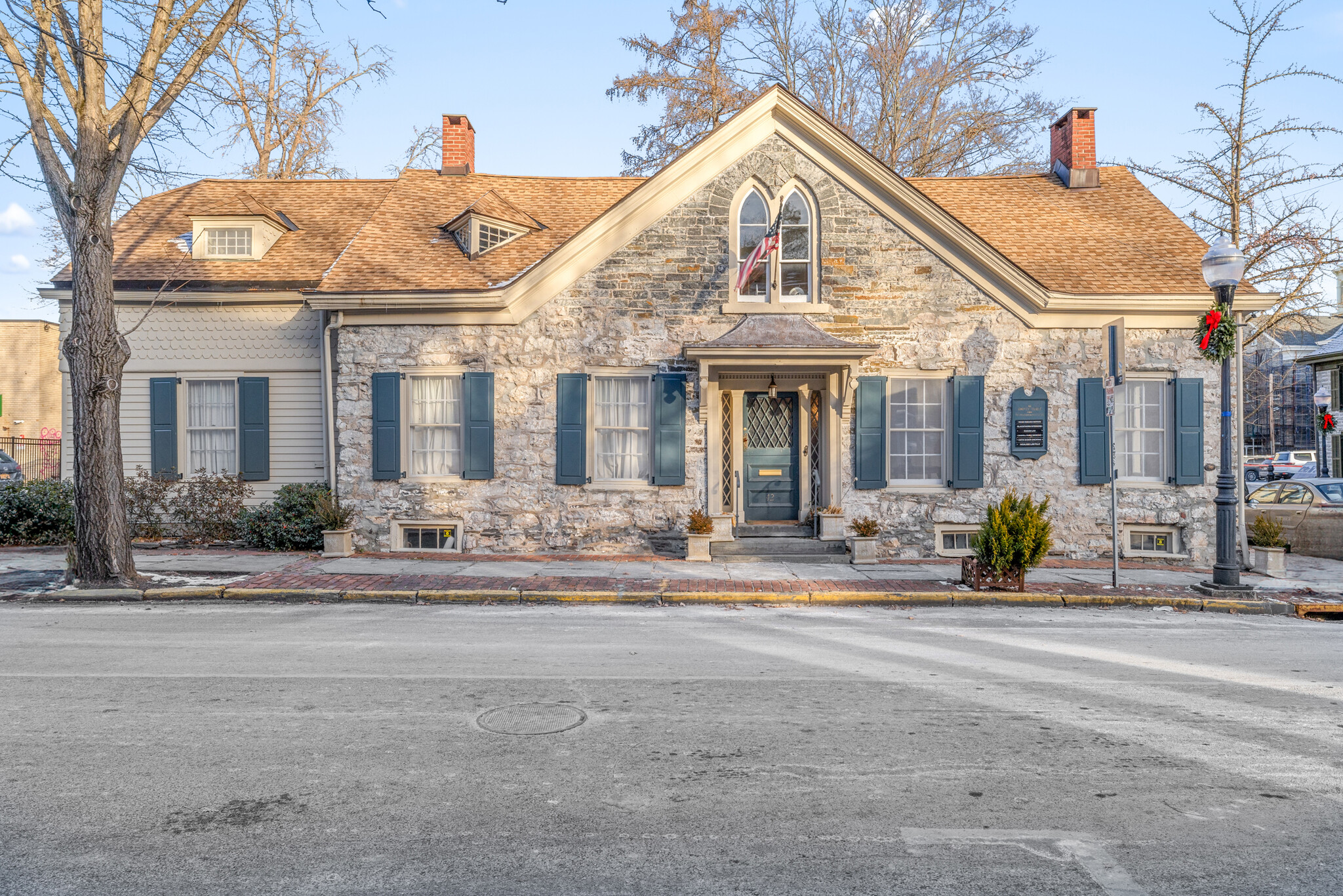 42 Crown St, Kingston, NY for Rent