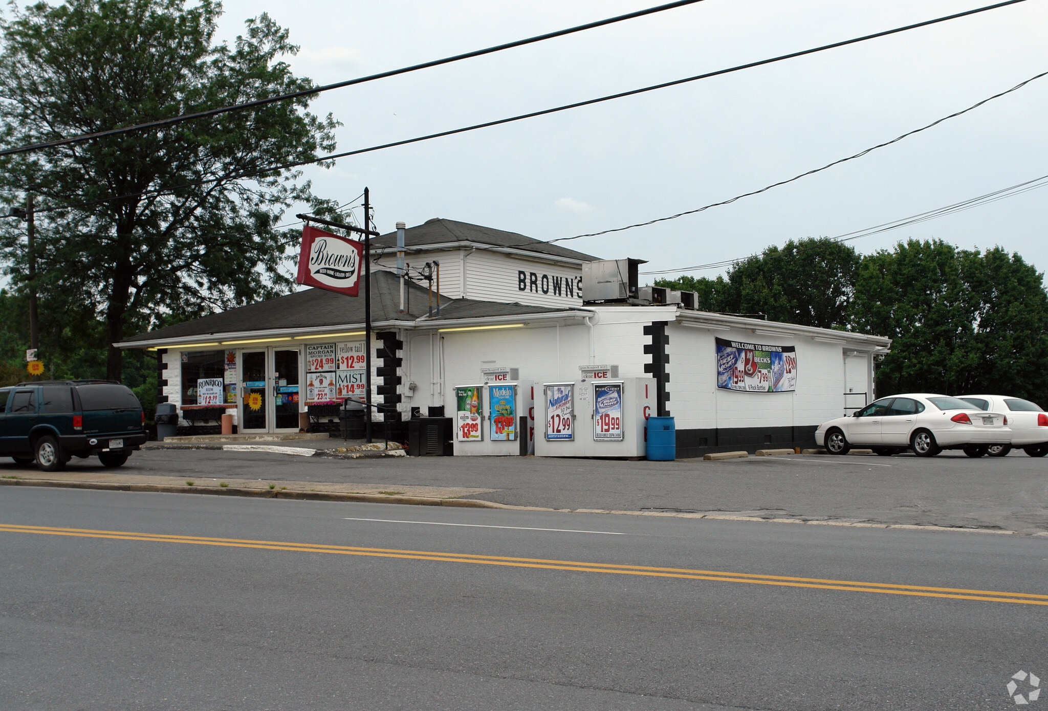 908 E Patrick St Frederick, MD 21701 Retail Property for Lease on