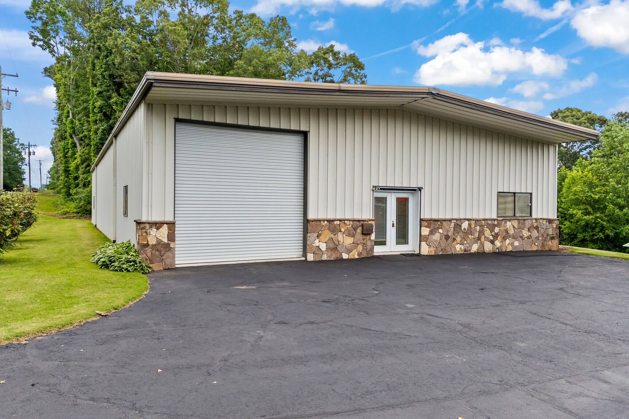 536 Historic Old Highway 441, Clarkesville, GA for Sale