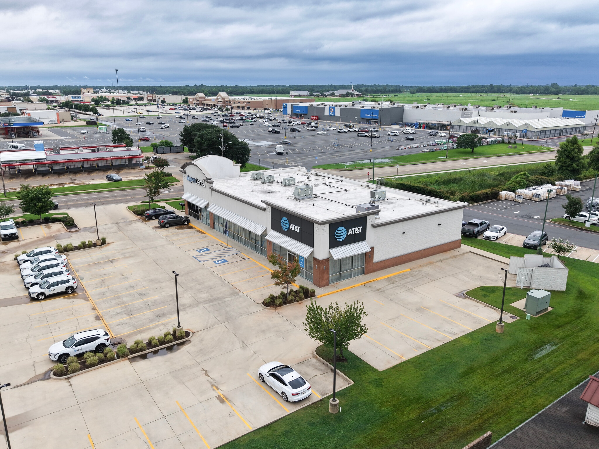 2494 Airline Dr, Bossier City, LA for Rent