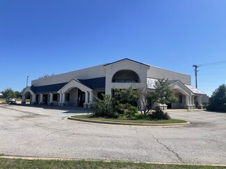 Ardmore, OK Retail - 1202 Brookview Dr