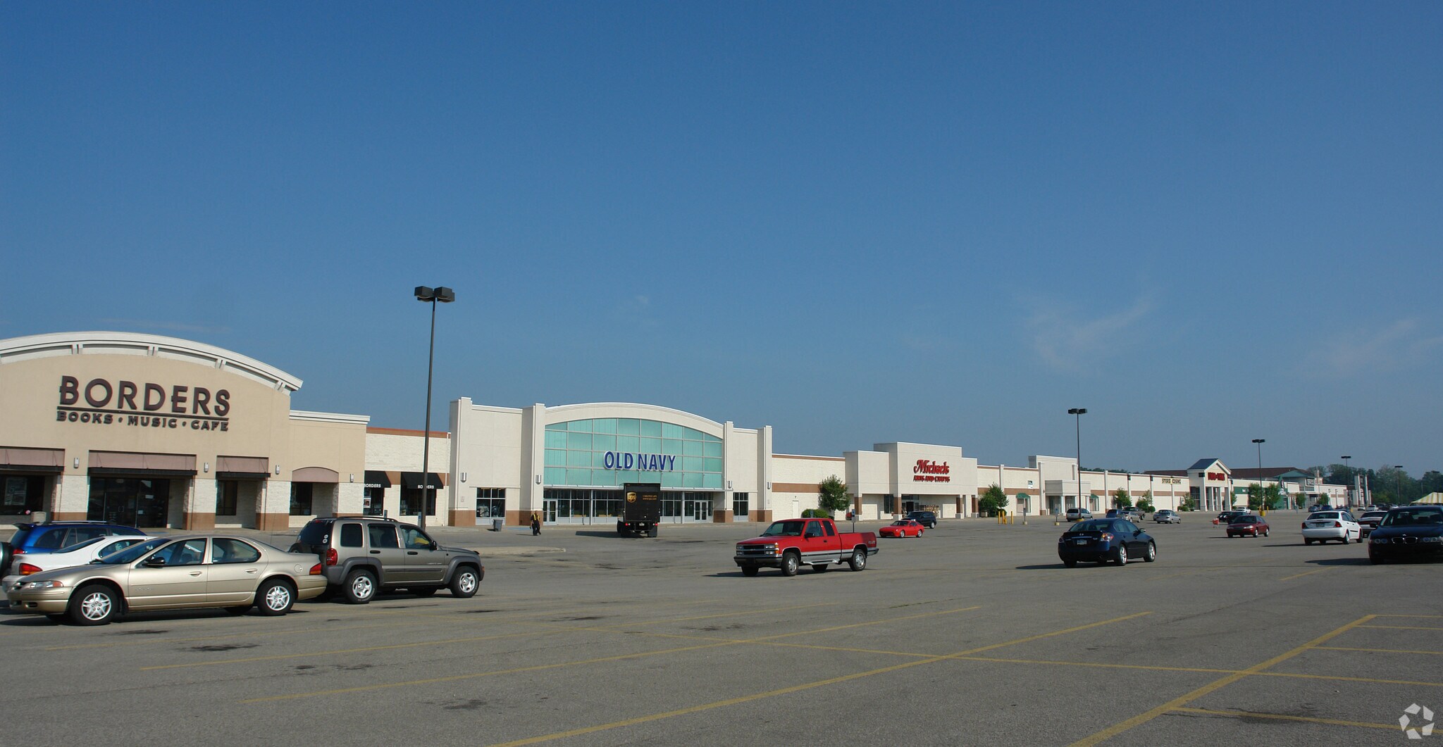 654 Millcreek Mall, Erie, PA for Rent