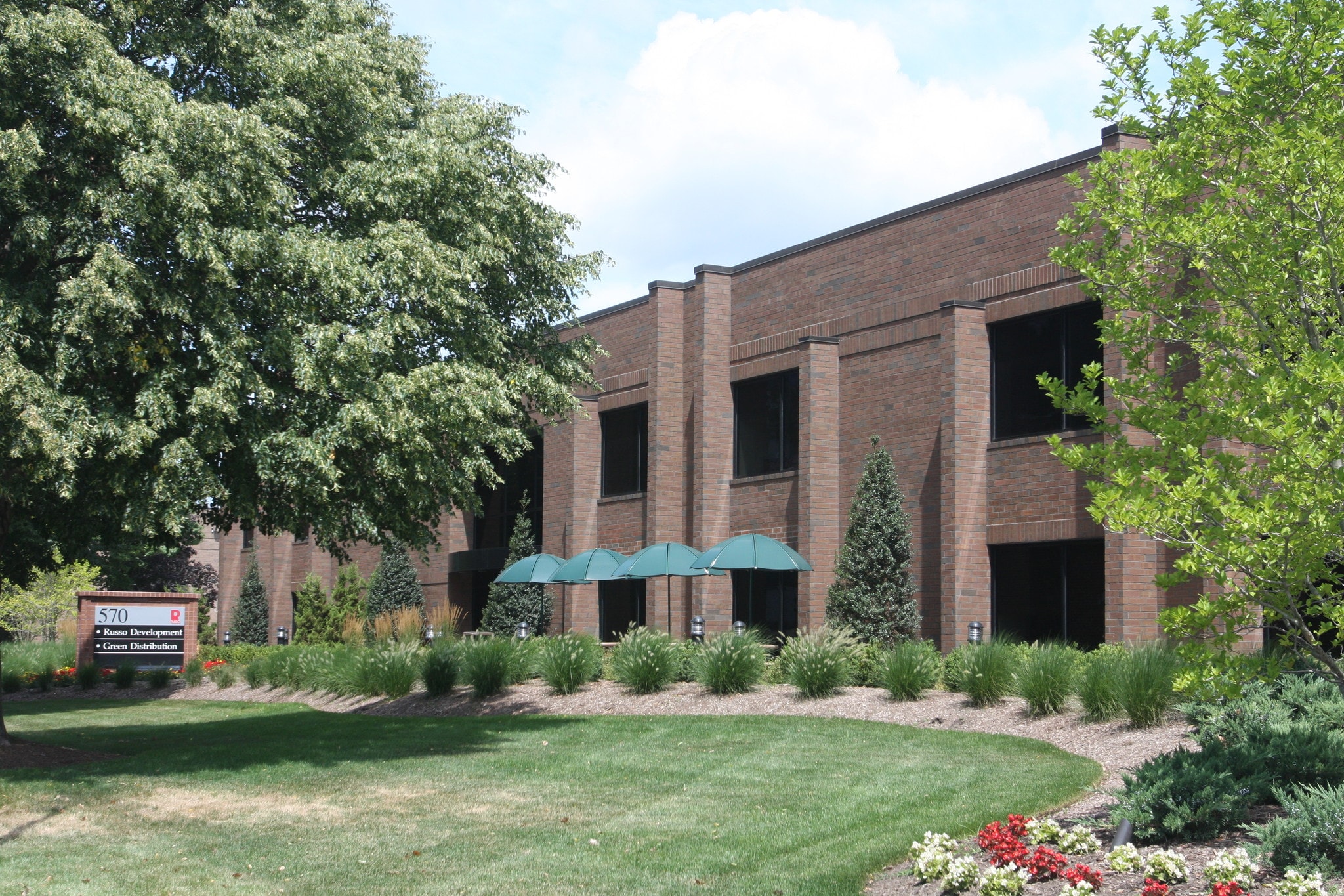 570 Commerce Blvd, Carlstadt, NJ for Rent