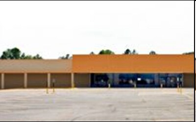 207-231 Mose Dr, Sparta, TN for Rent