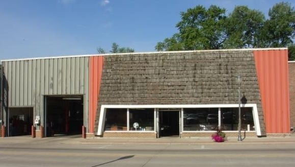 41 Main St, Montello, WI for Sale