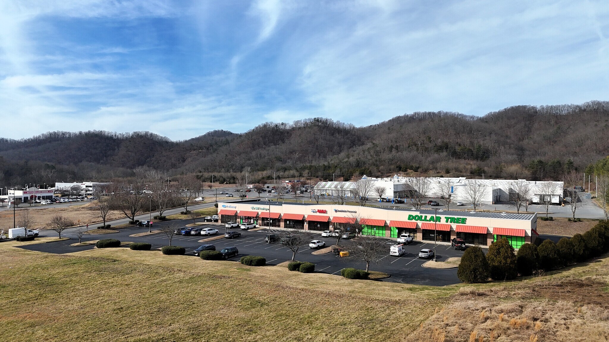 2124 Volunteer Pky, Bristol, TN for Rent