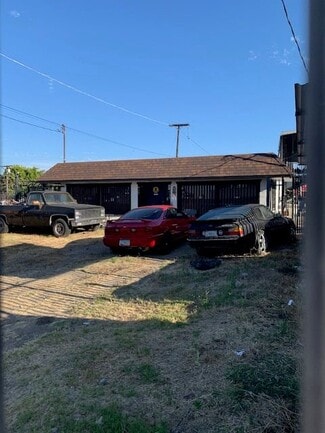 El Cajon, CA Convenience Store - 925 W. Main Street St