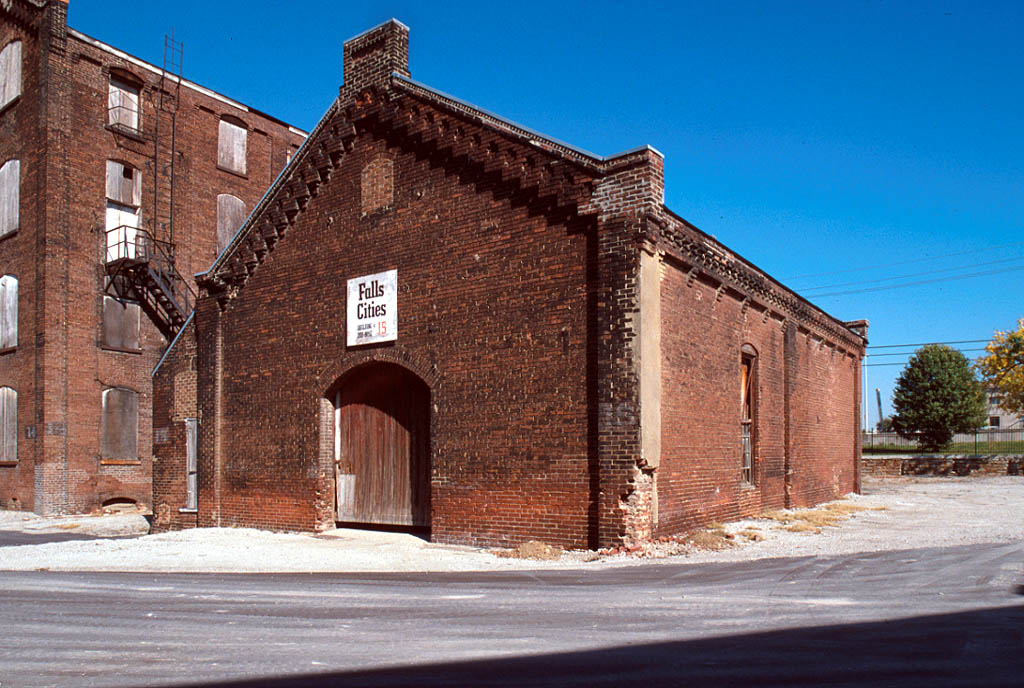 290 Missouri Ave, Clarksville, IN for Rent