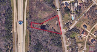 Willis, TX Commercial Land - 14699 N Highway 75