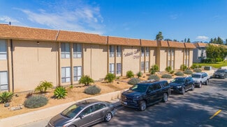 Poway, CA Apartments - 12430 Oak Knoll Rd