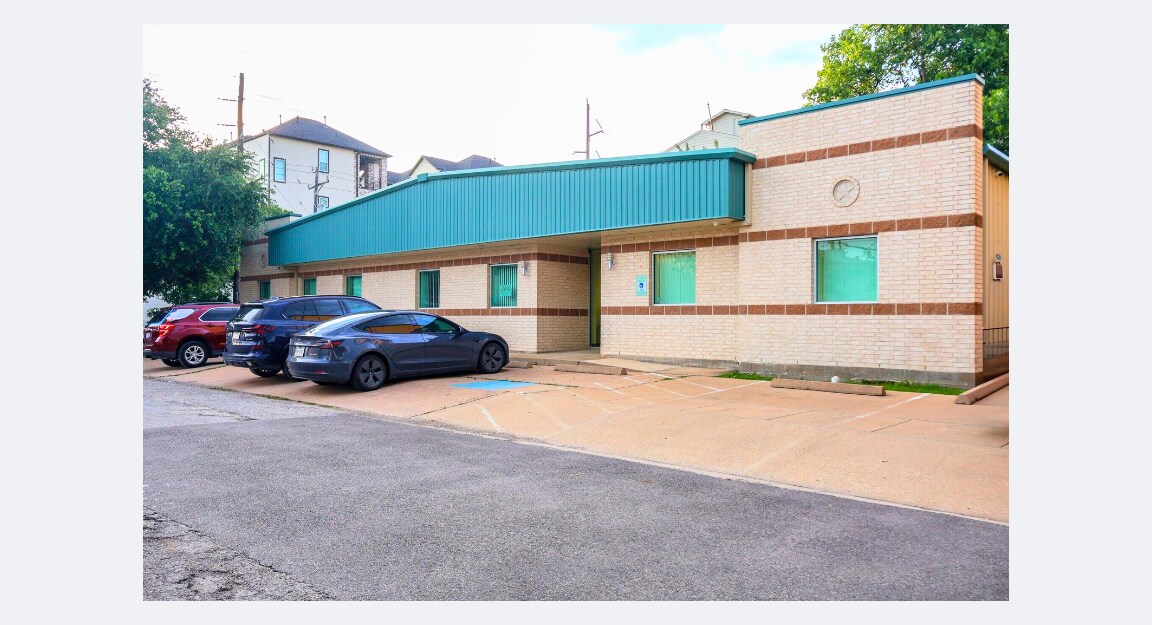 114 W Drew St, Houston, TX for Rent