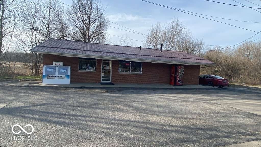 2870 IN-61, Winslow, IN for Sale