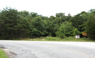 711-713 Greenwood Dr  