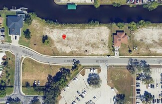 Cape Coral, FL Commercial Land - 809-817 SE 10th St