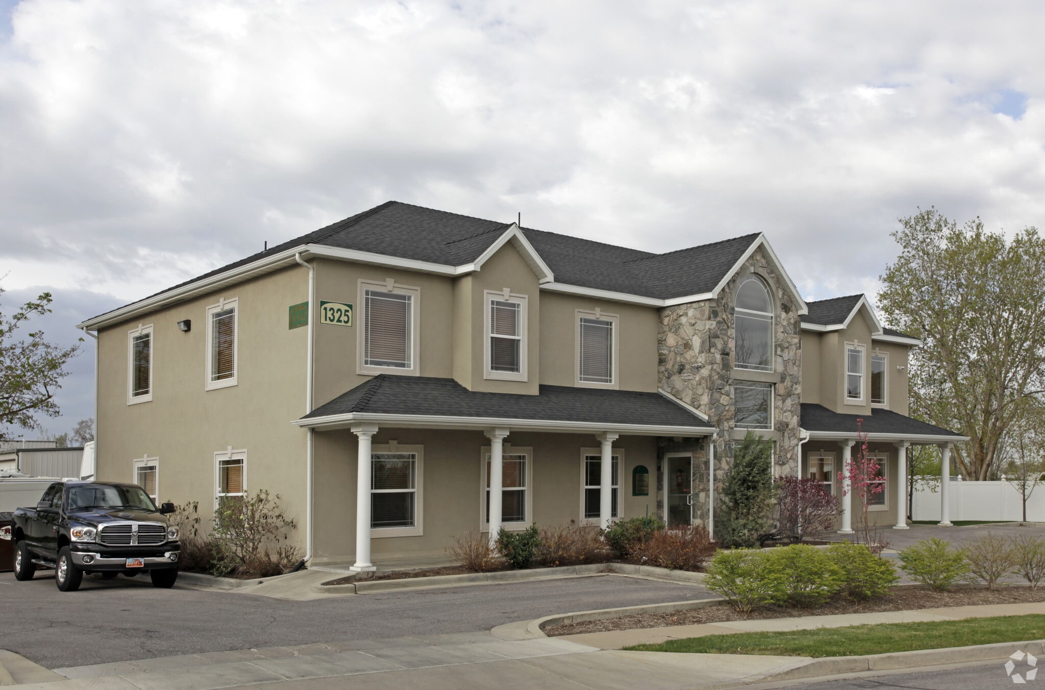 1325 N Main St, Bountiful, UT for Rent