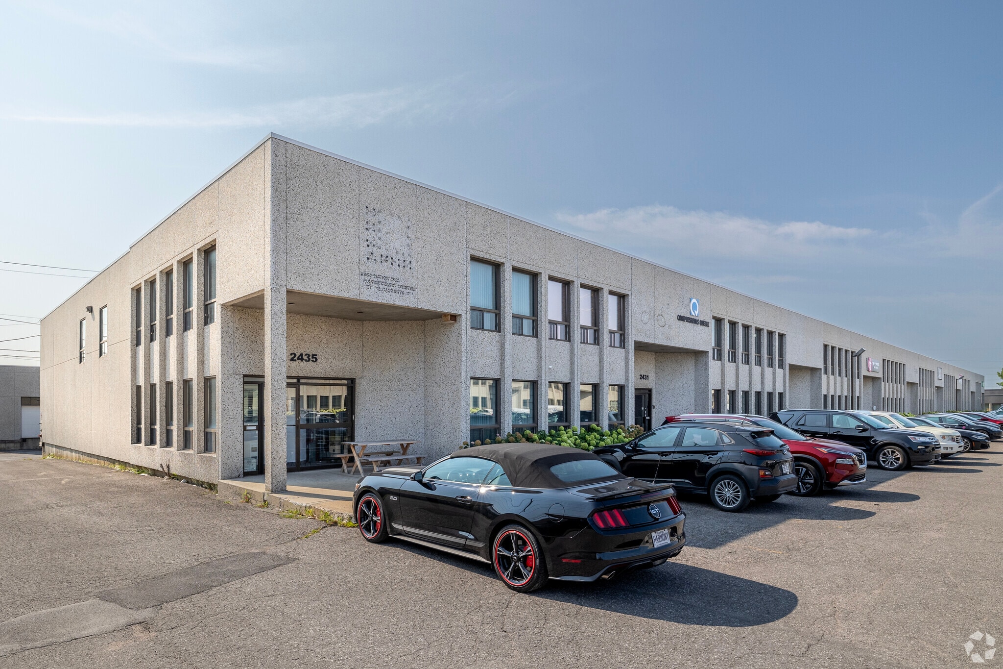 2401-2435 Rue Rue Guénette, Saint-Laurent, QC for Sale