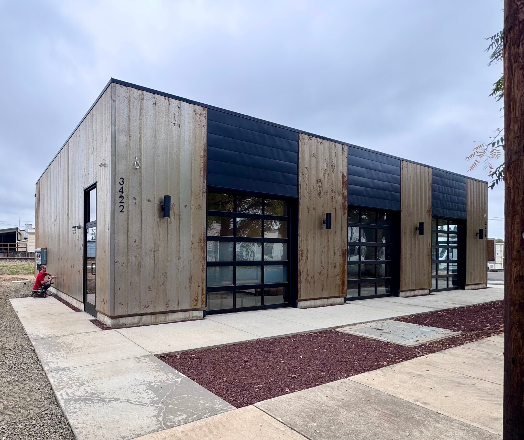 3420-3422 3rd St, Hubbard, OR for Rent