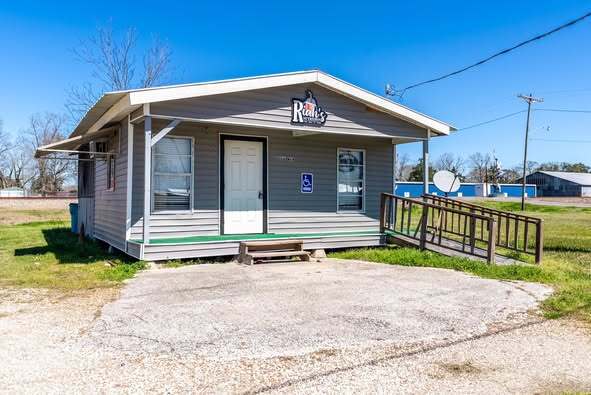 1006 Main St, Elton, LA for Sale