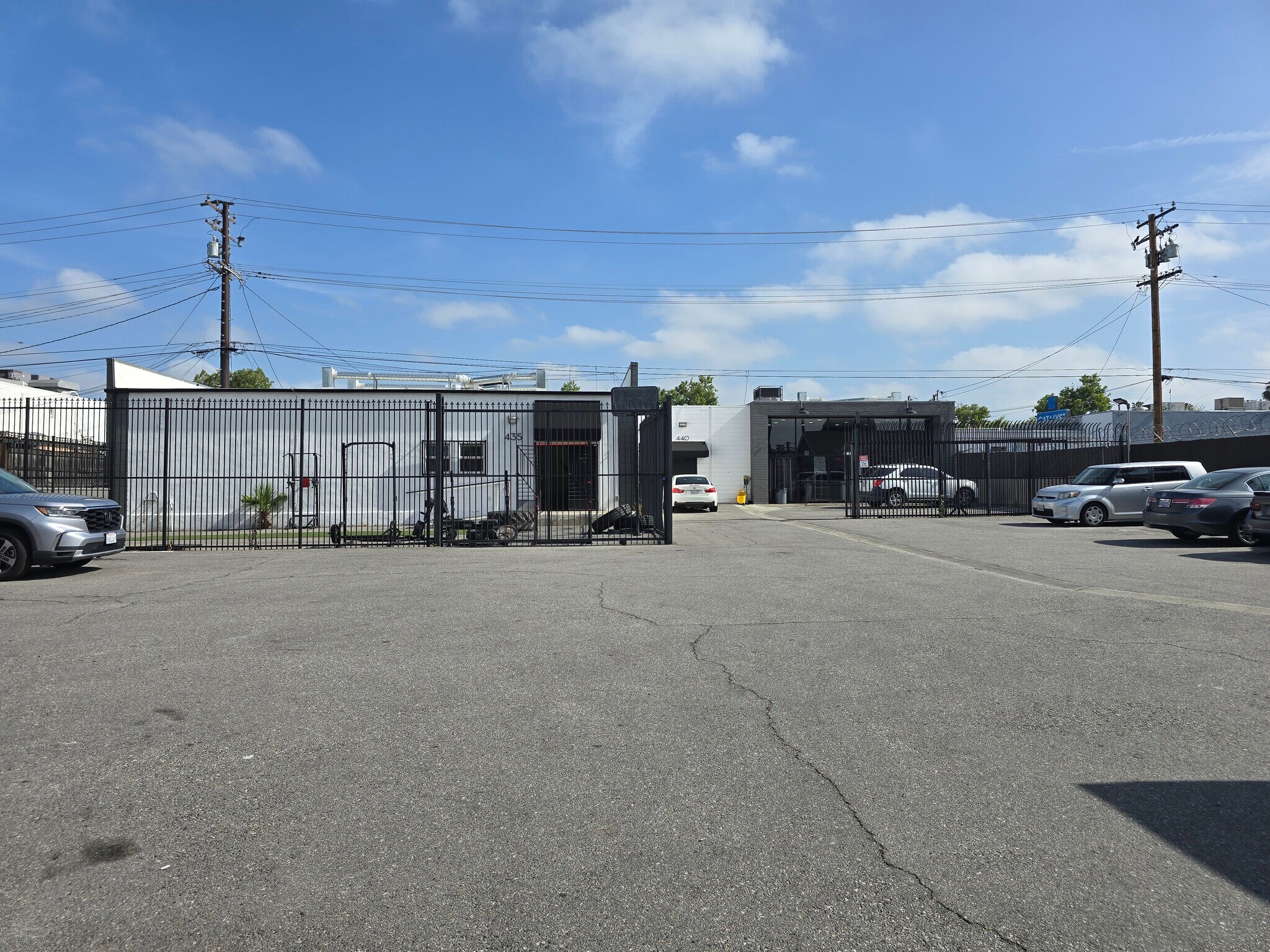 435 E Center St, Pomona, CA for Rent