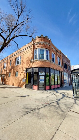 Chicago, IL Retail - 3901 W Fullerton Ave