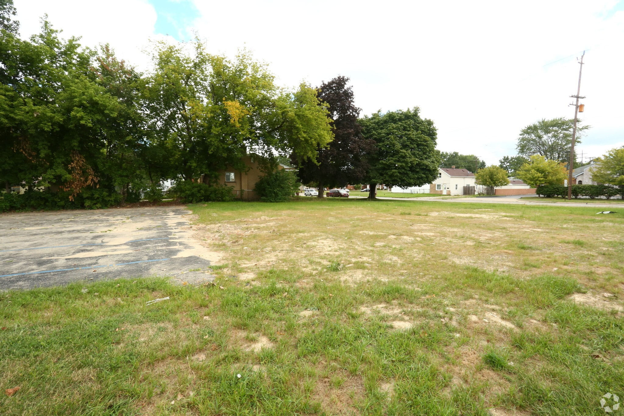 30414 Cherry Hill Rd, Garden City, MI for Sale