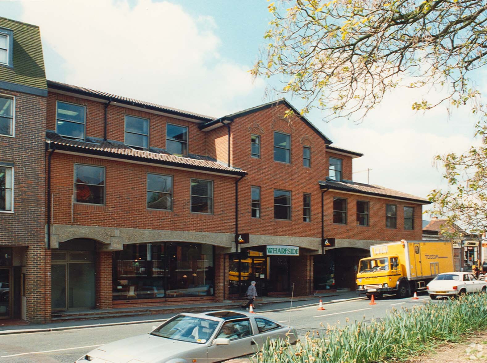 11-15 North St, Leatherhead, SRY for Sale