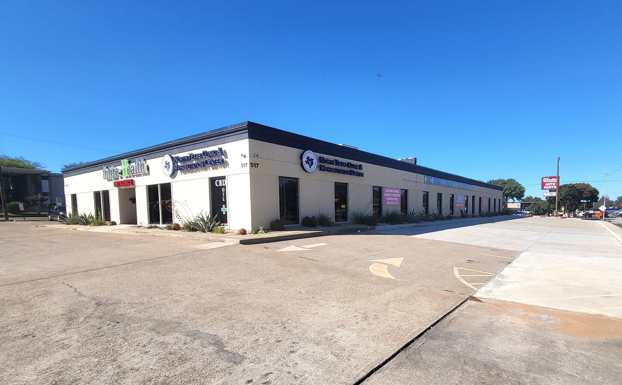 517 N Carrier Pky, Grand Prairie, TX for Sale