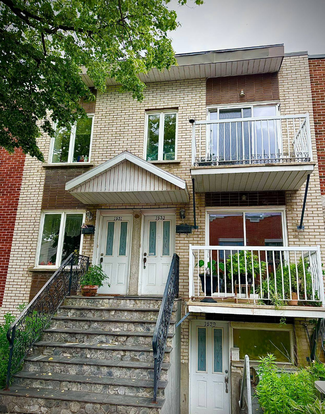 Montréal, QC Apartments - 1529-1533 Rue Fleury E