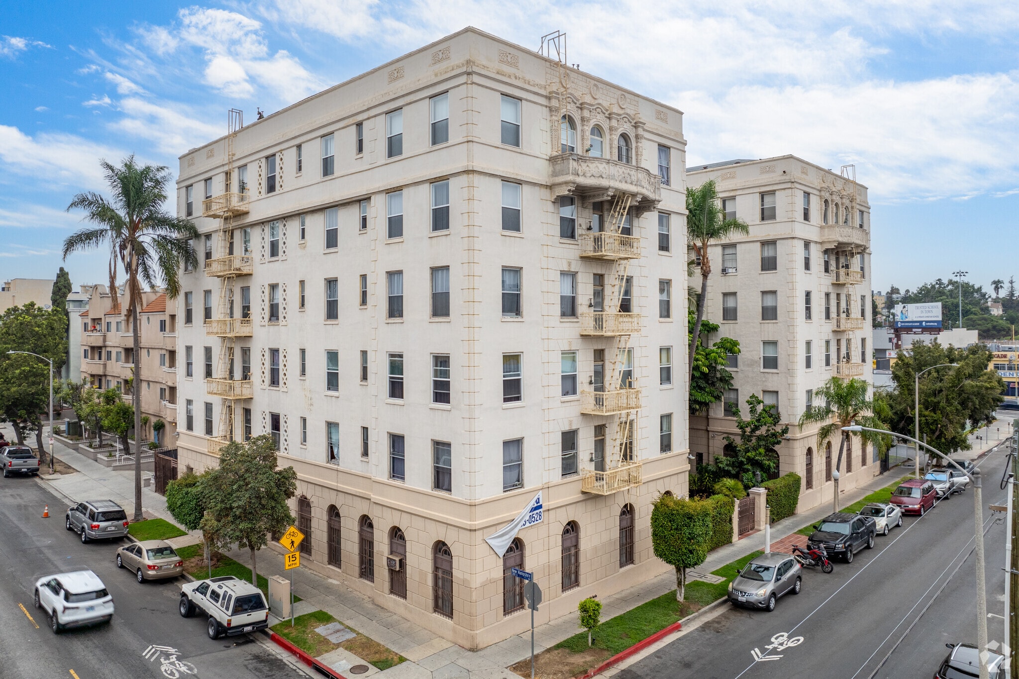 3333 W 4th St, Los Angeles, CA for Sale