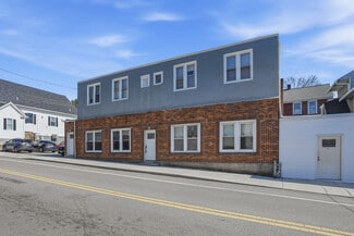 Seekonk, MA Apartments - 632 Fall River Ave