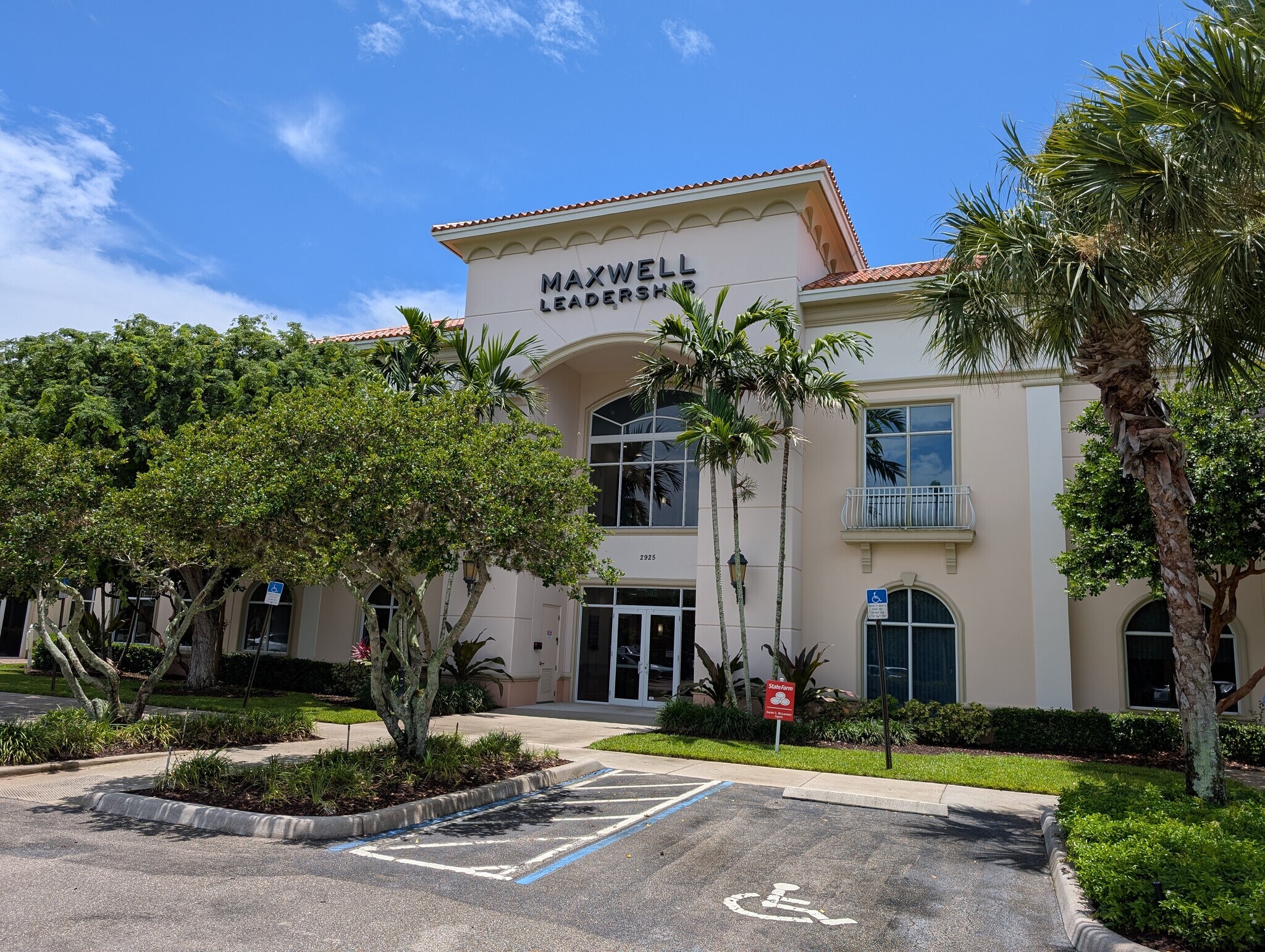 2925 Pga Blvd, Palm Beach Gardens, FL for Rent