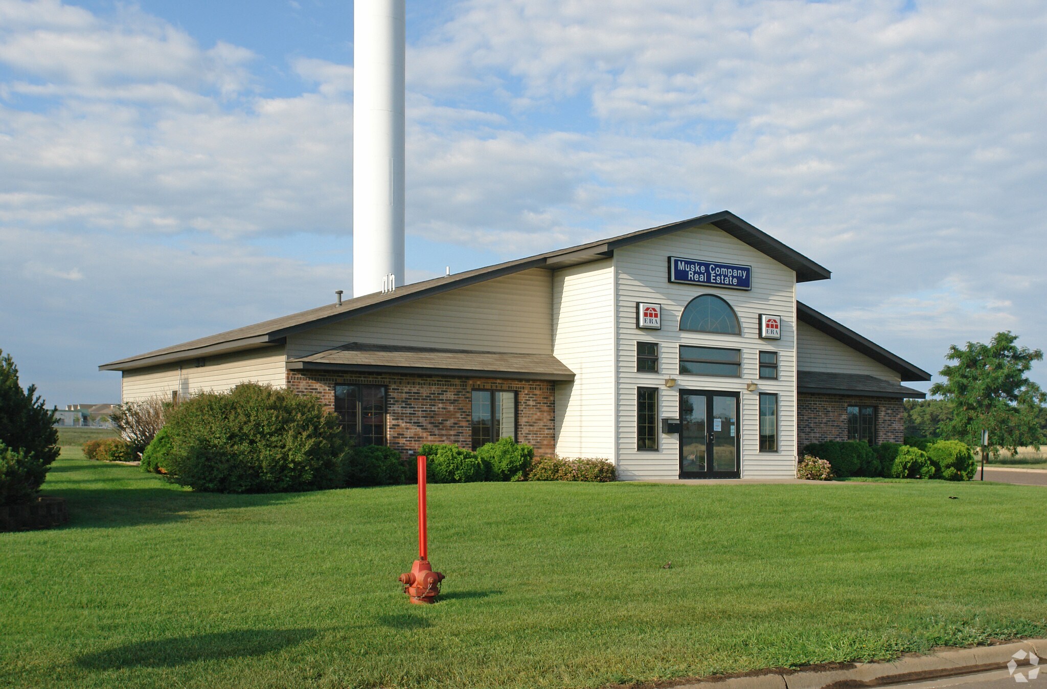 5475 386th St, North Branch, MN for Rent