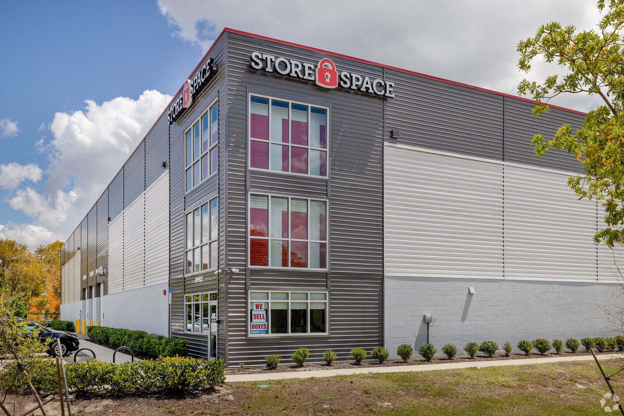 2320 E Mall Dr, Fort Myers, FL for Rent