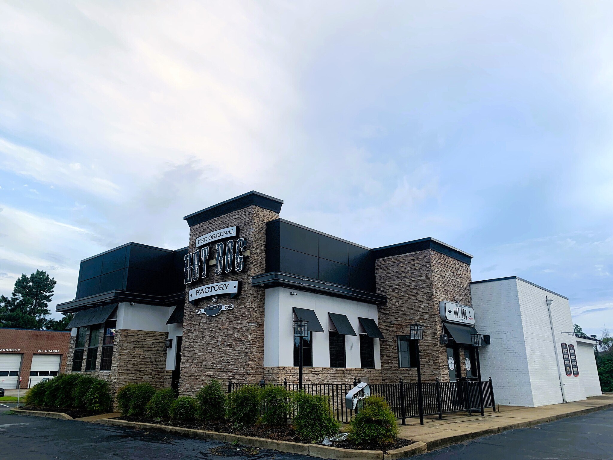 4265 Hacks Cross Rd, Memphis, TN for Rent