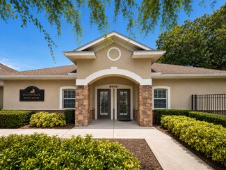 Tampa, FL Coworking Space - 8471-8473 W Linebaugh Ave