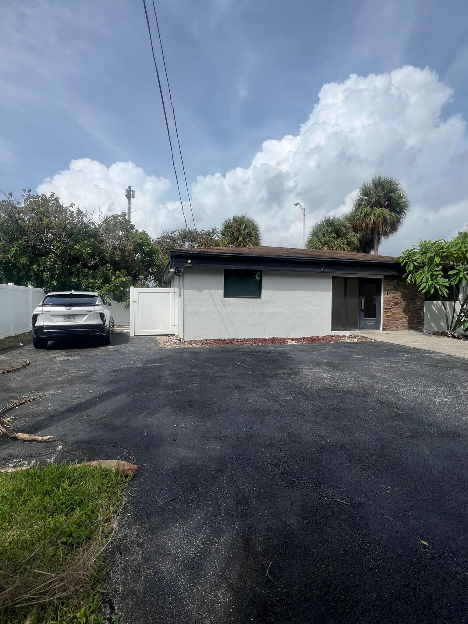 16931 NE 6th Ave, North Miami Beach, FL for Rent