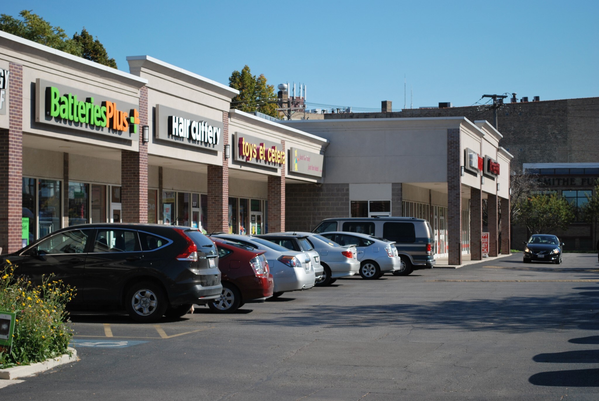 2053 N Clybourn Ave, Chicago, IL for Rent