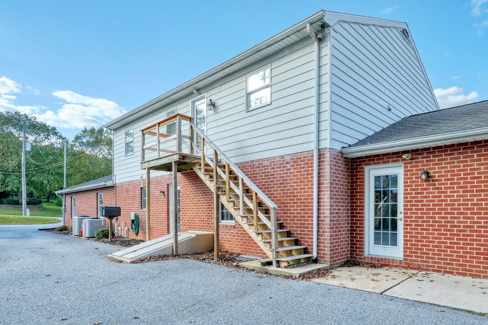 16 Leaders Heights Rd York, PA 17403 Coworking Space on