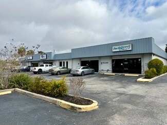 New Port Richey, FL Retail - 4206-4238 St Lawrence dr