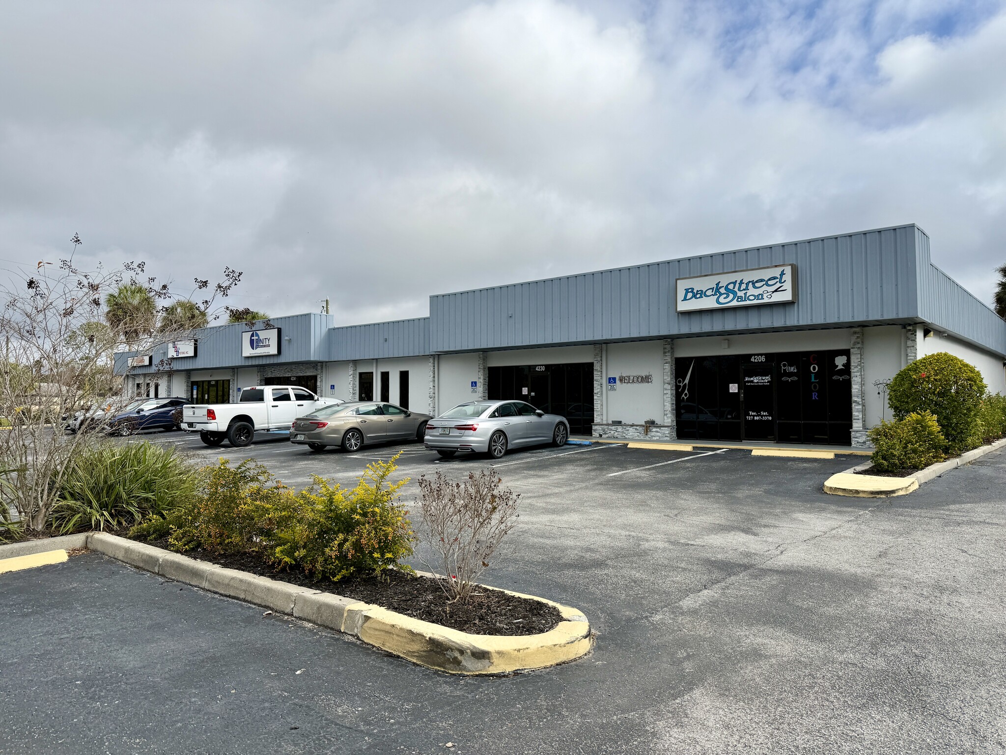 4206-4238 St Lawrence dr, New Port Richey, FL for Sale