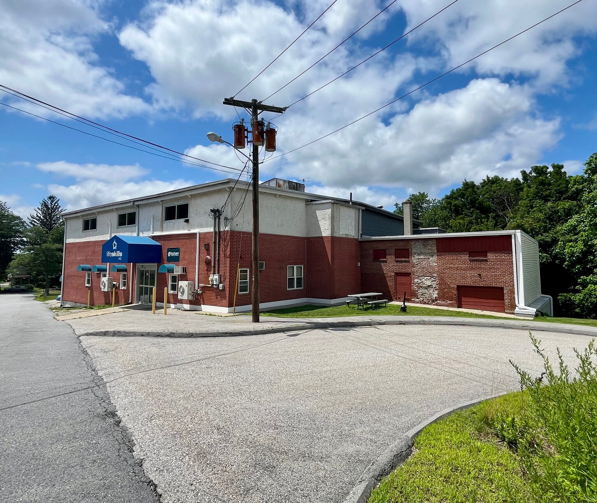 44 Morris St, Webster, MA for Sale