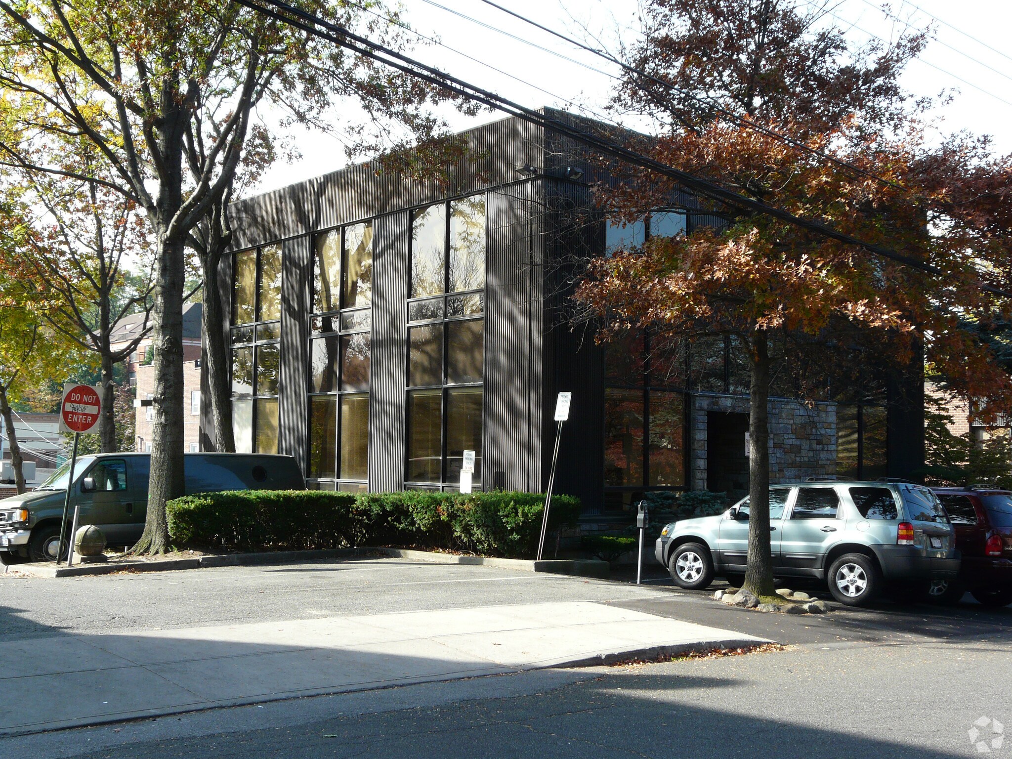 200 Summerfield St, Scarsdale, NY for Rent