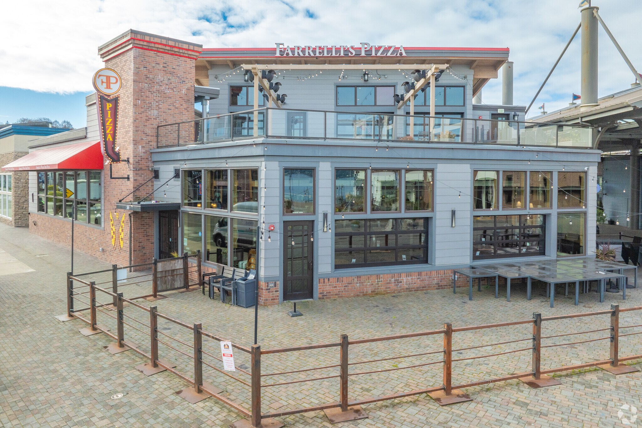 5103 Main St, Ruston, WA for Rent